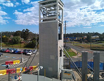 English: construction of the third elevator shaft