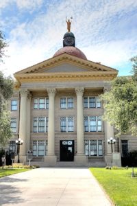 399px Bee County Courthouse 10554804165